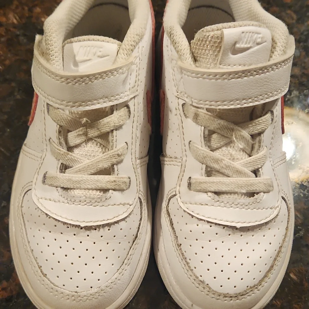 Nike Kids White With Pink Leopard Print Swoosh Sneakers Size 10 Child